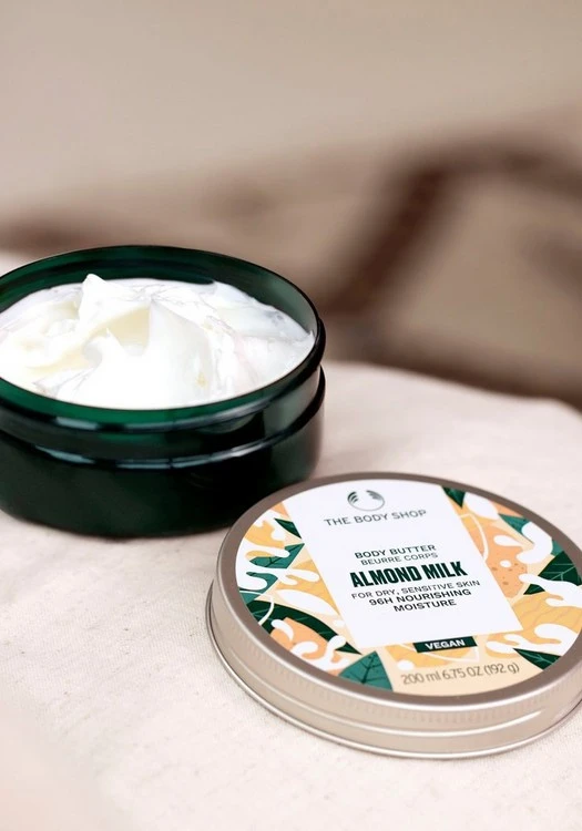The Body Shop - Almond Milk Body Butter - 200 ml - Image 3